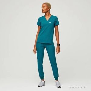 Figs scrubs set in Pacific Blue. NWT Med pant Sm top